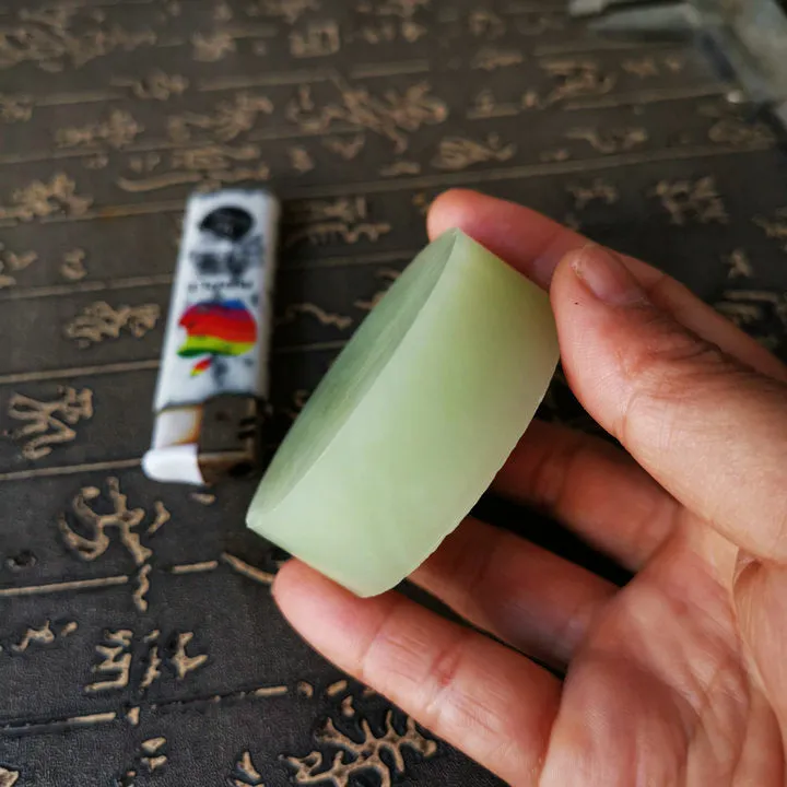 Natural Kunlun Jade Rough Nephrite Raw (145g, 5.7X5.7X2cm)