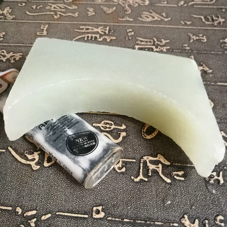 Natural Kunlun Jade Rough Nephrite Raw (182g, 8.3X3X2cm)