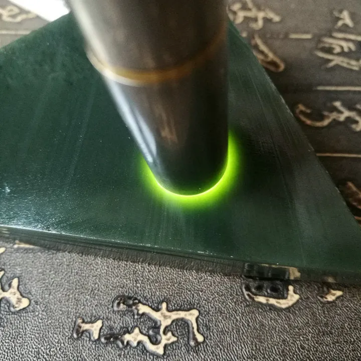 Natural Kunlun Jade Rough Nephrite Raw (240g, 12X8X2.5cm)