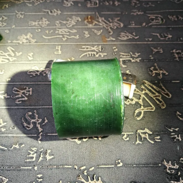 Natural Kunlun Jade Rough Nephrite Raw (347g, 4.7X4.5cm)