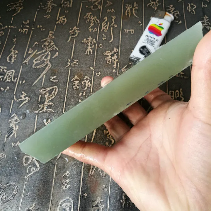 Natural Kunlun Jade Rough Nephrite Raw (499g, 9.5X8X1.9cm)