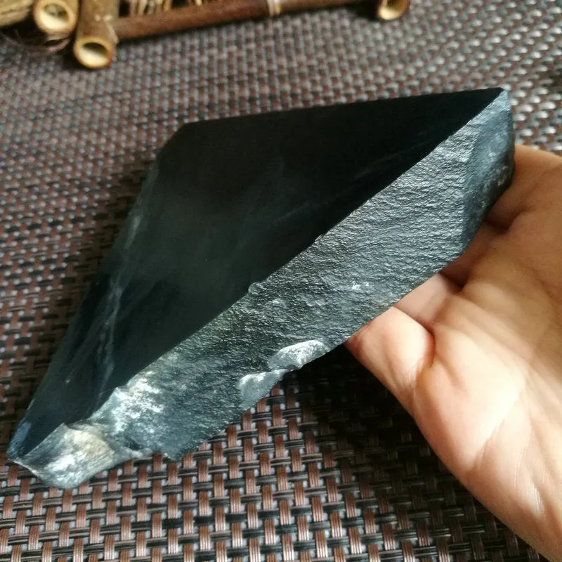 Natural Kunlun Jade Rough Nephrite Raw (513g,11X11X2.5cm)