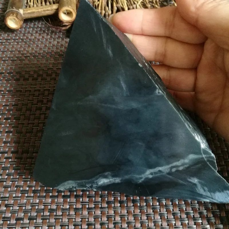 Natural Kunlun Jade Rough Nephrite Raw (513g,11X11X2.5cm)