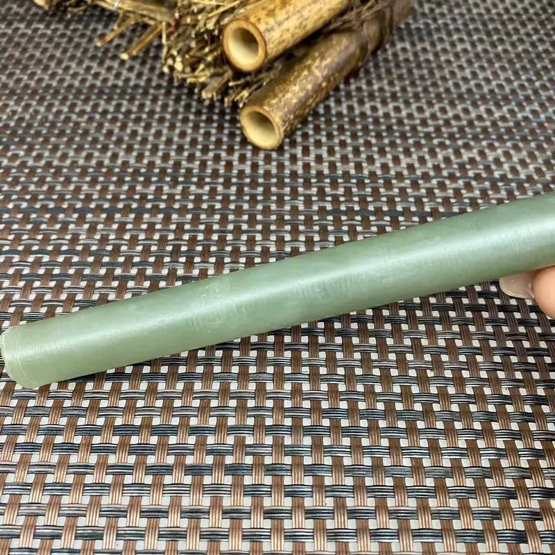 Natural Kunlun Jade Rough Nephrite Raw (58g,6.4X0.7cm)