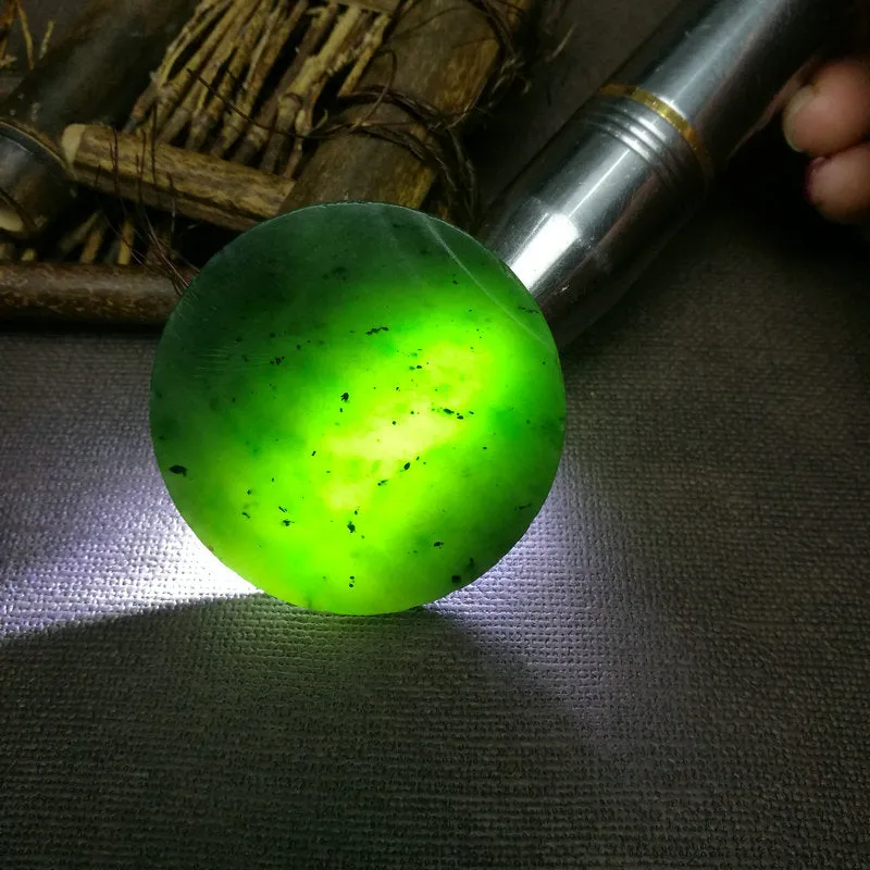 Natural Kunlun Jade Rough Nephrite Raw (59g, 5.3x0.9cm)