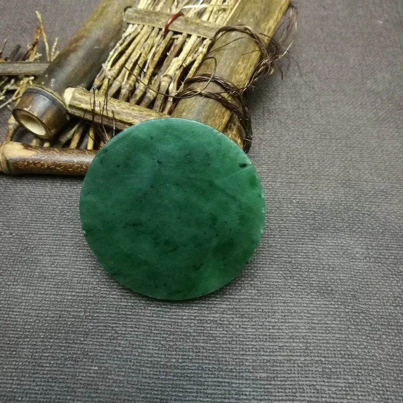 Natural Kunlun Jade Rough Nephrite Raw (59g, 5.3x0.9cm)