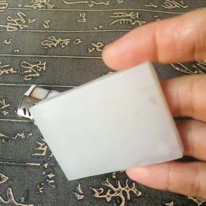 Natural Kunlun Jade Rough Nephrite Raw (68g, 5.8X4.2X0.8cm)