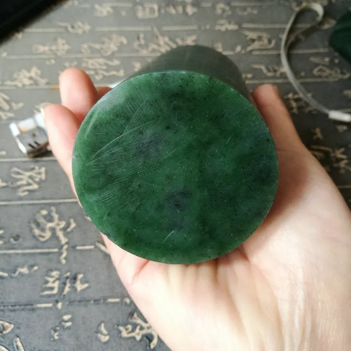 Natural Kunlun Jade Rough Nephrite Raw (722g, 10X5.6X5.6cm)