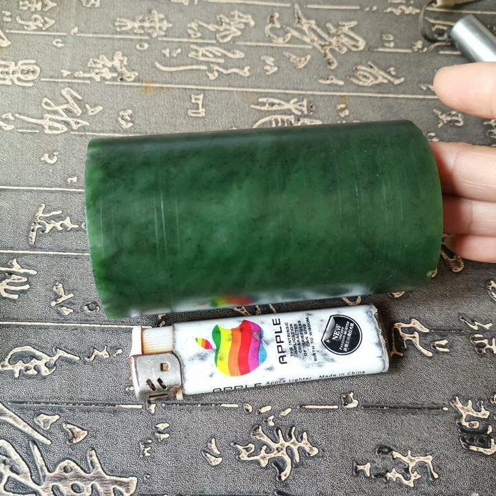 Natural Kunlun Jade Rough Nephrite Raw (722g, 10X5.6X5.6cm)