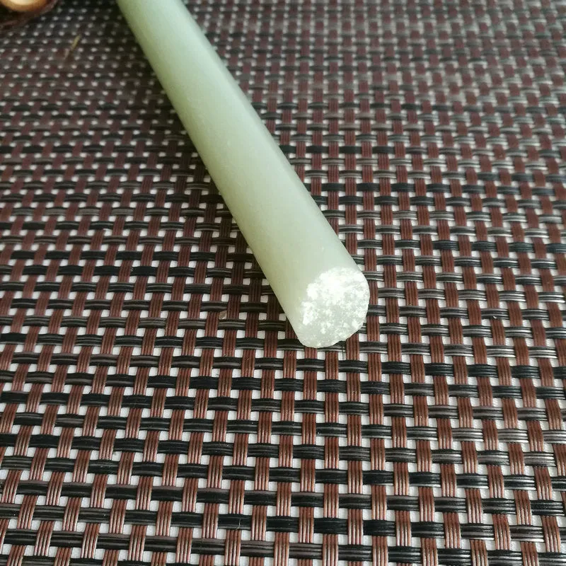 Natural Kunlun Jade Rough Nephrite Raw (90g,13.5X1.6cm)