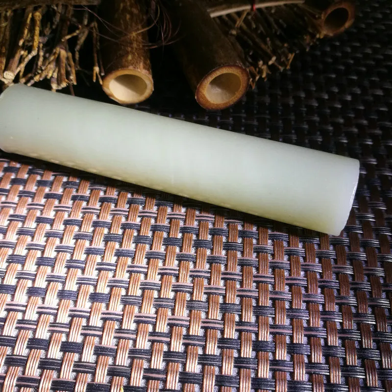 Natural Kunlun Jade Rough Nephrite Raw (97g,10X2cm)