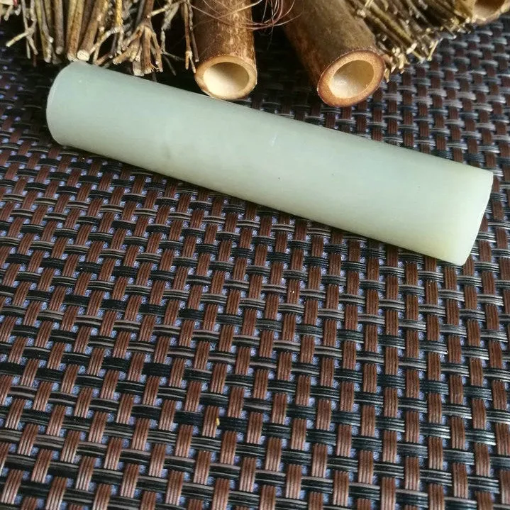 Natural Kunlun Jade Rough Nephrite Raw (97g,10X2cm)