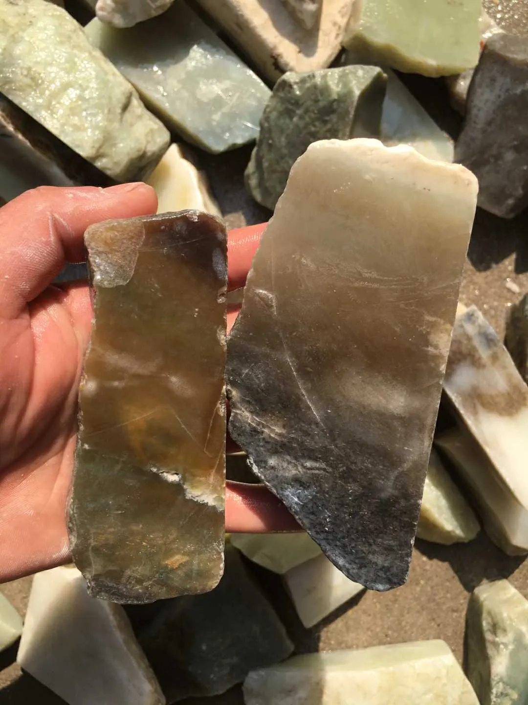 Natural Kunlun Nephrite Jade   Siberian Nephrite Jade Mixed 15kg