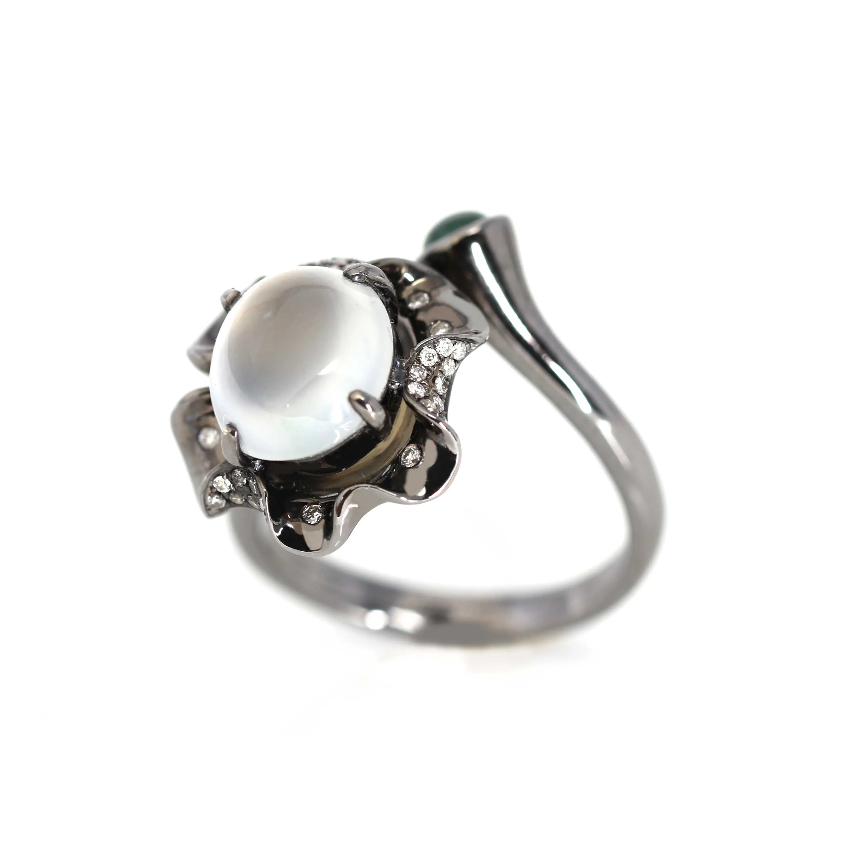 RealJade® Flower 18k Black Gold Natural Ice Jadeite Jade Engagement Ring
