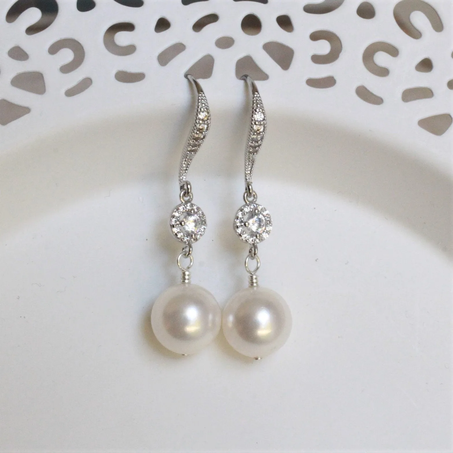 Silver Dangle Pearl Earrings