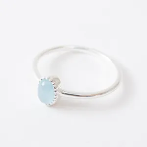 Silver Oval Cabachon Aquamarine Ring