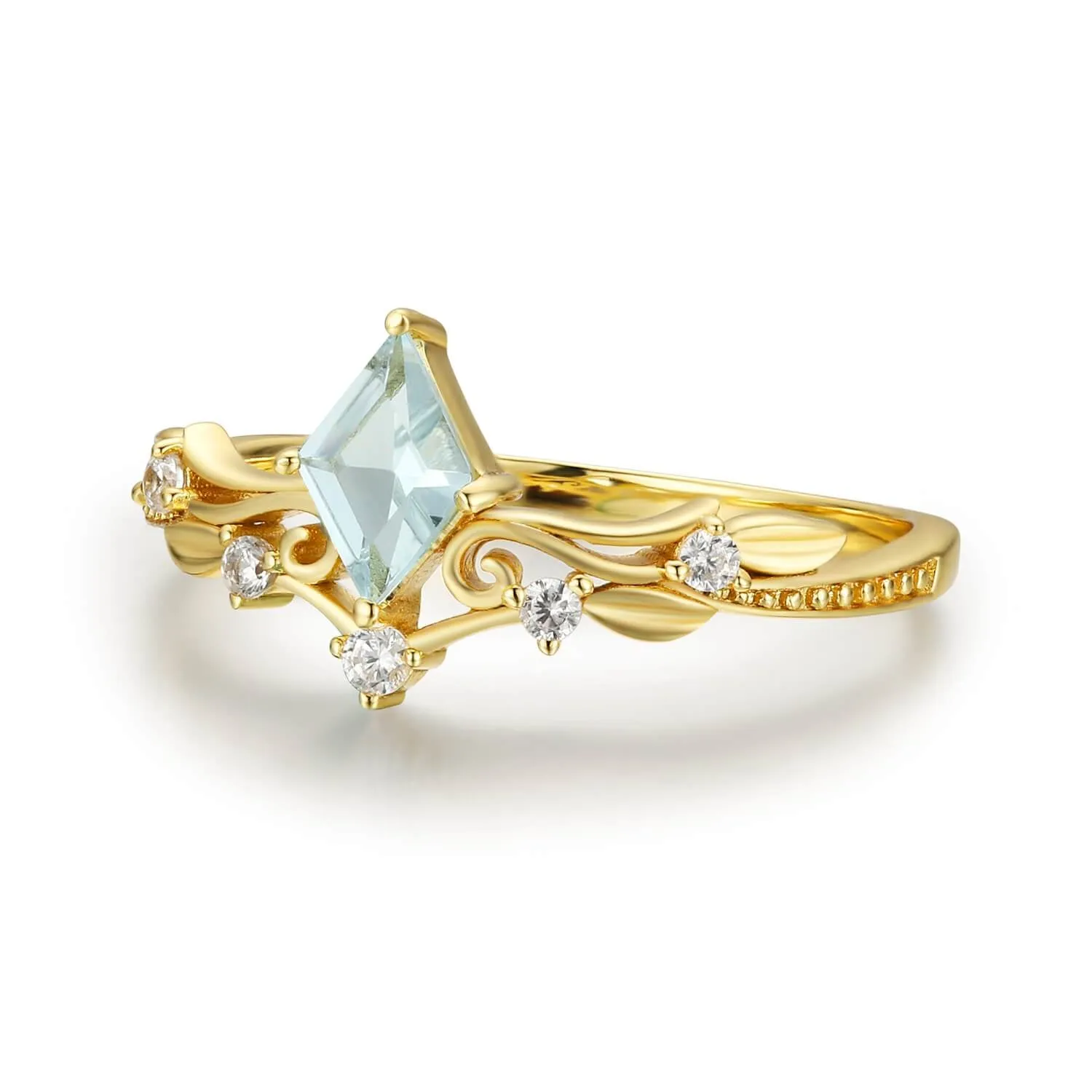Victorian Lace Aquamarine Ring (Yellow Gold)©
